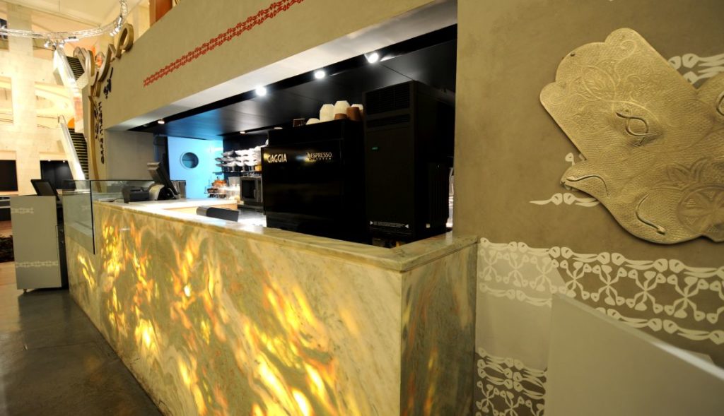 Café Meem 360 Mall Interior 7